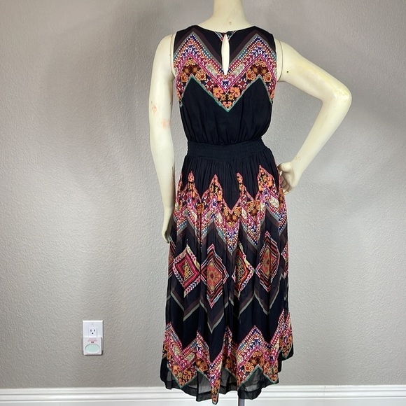 Tanvi Kedia Anthropologie Patchwork Embroidered Chevron Midi Boho Dress - Picture 4 of 16